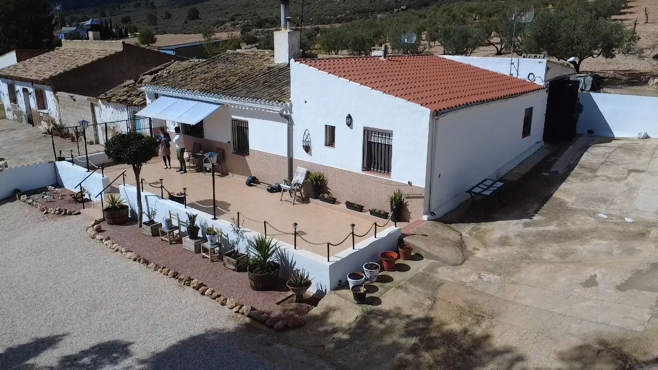 Exterior view in terraced for sale in Yecla