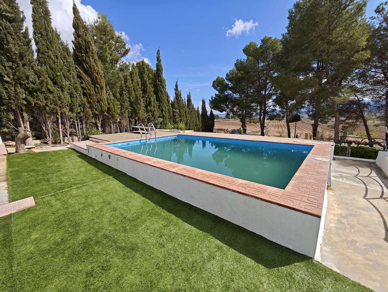Master bedroom in terraced for sale in Yecla