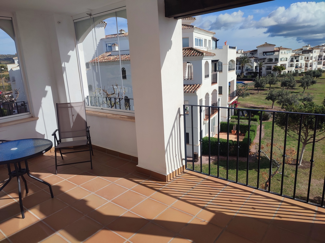 Garden in apartment for sale in Hacienda Riquelme Golf Resort