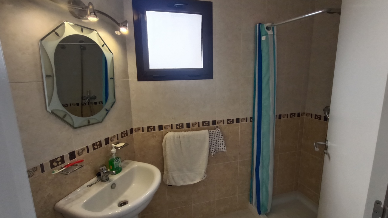 Bathroom in apartment for sale in Sucina