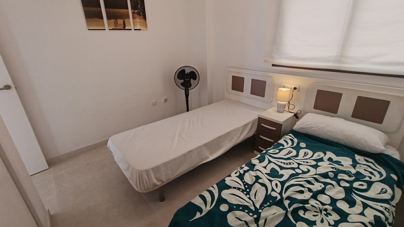 Bedroom in apartment for sale in Sucina