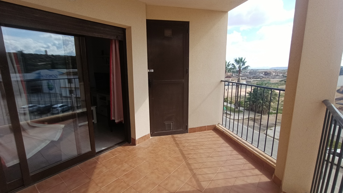 Pool area in apartment for sale in Sucina