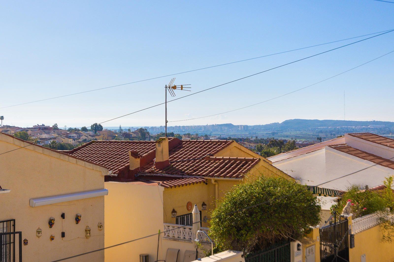 Exterior view in villa for sale in San Fulgencio