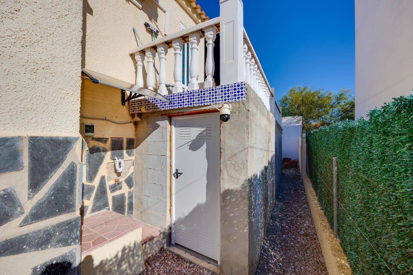 Exterior view in villa for sale in San Fulgencio