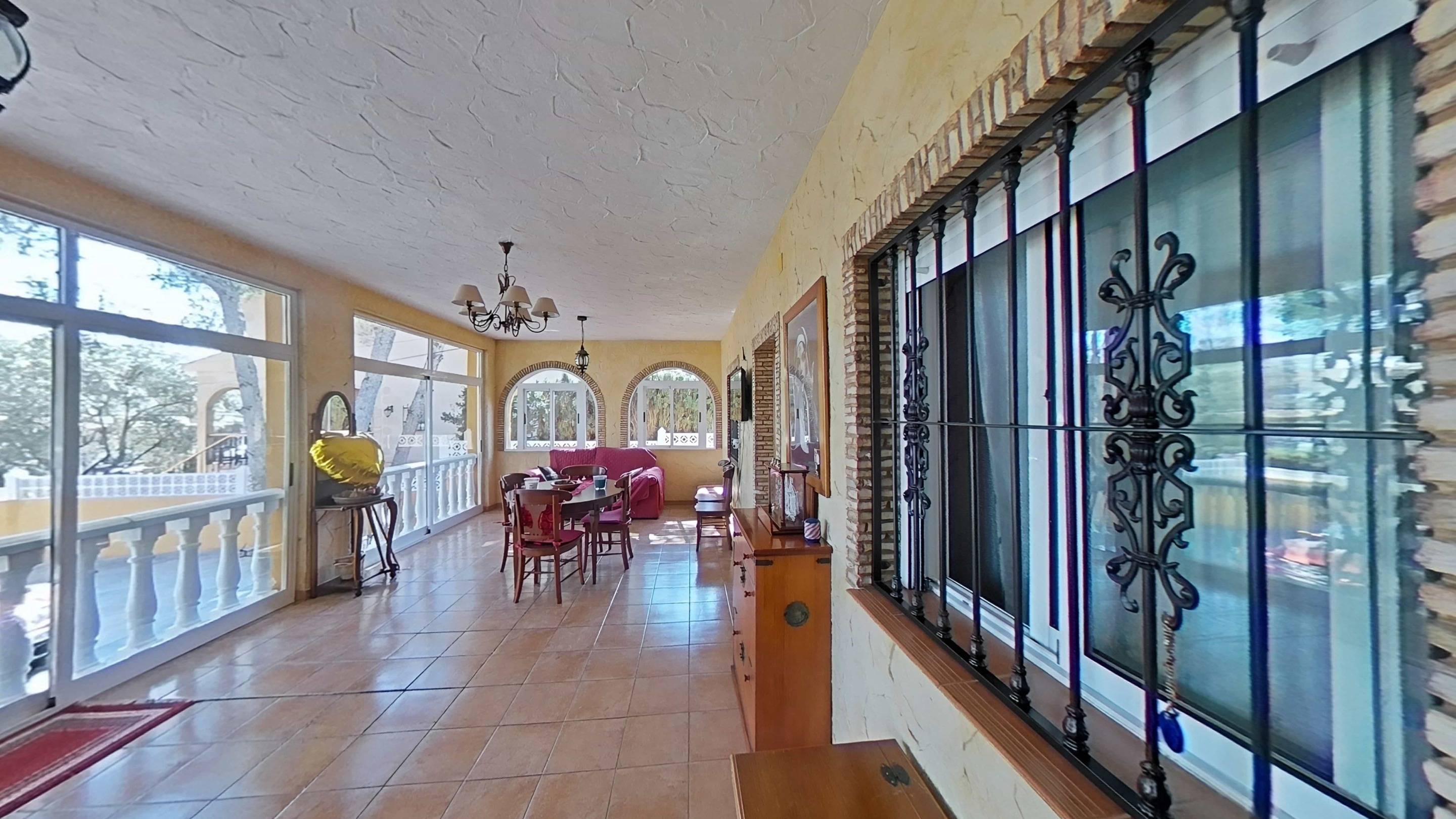 Bathroom in villa for sale in Torrevieja