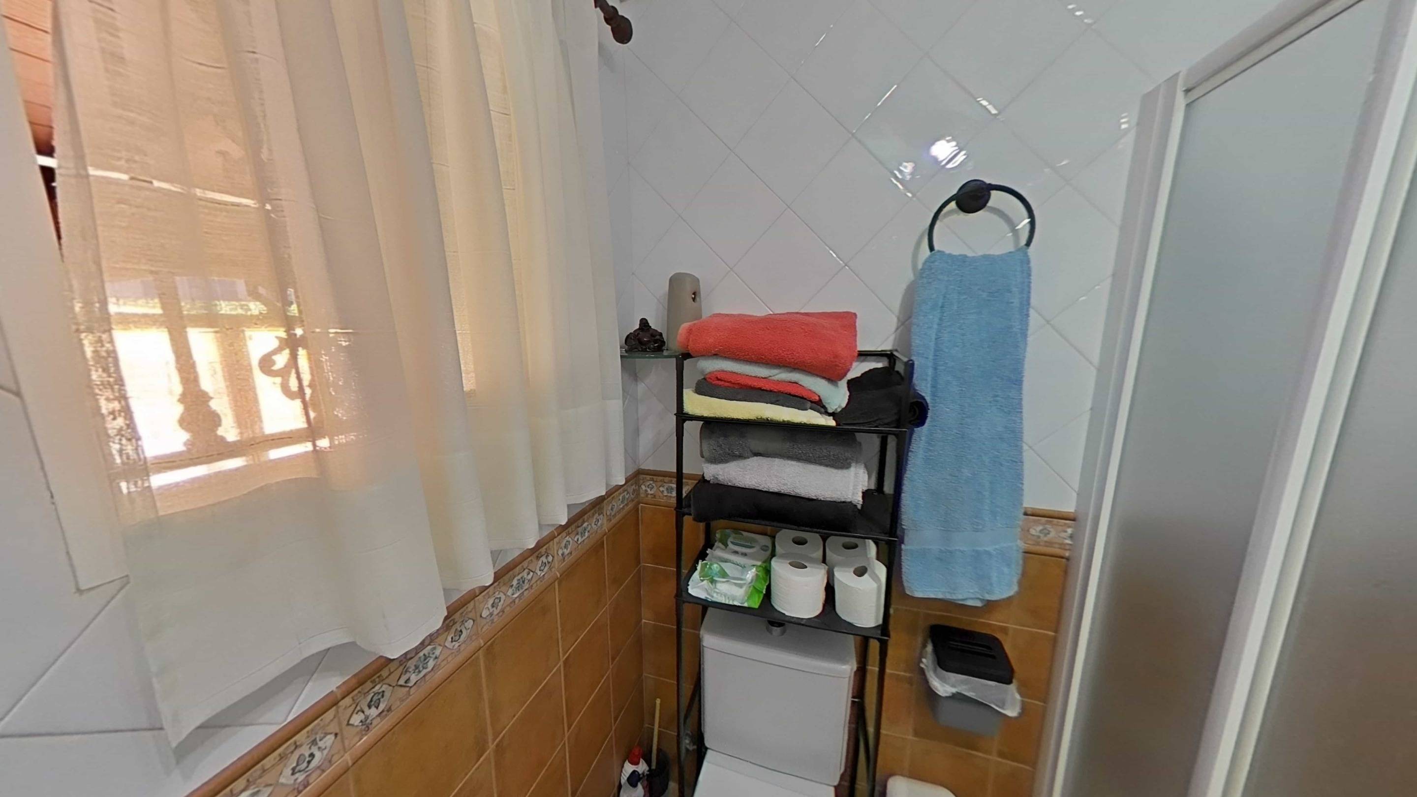 Master bedroom in villa for sale in Torrevieja