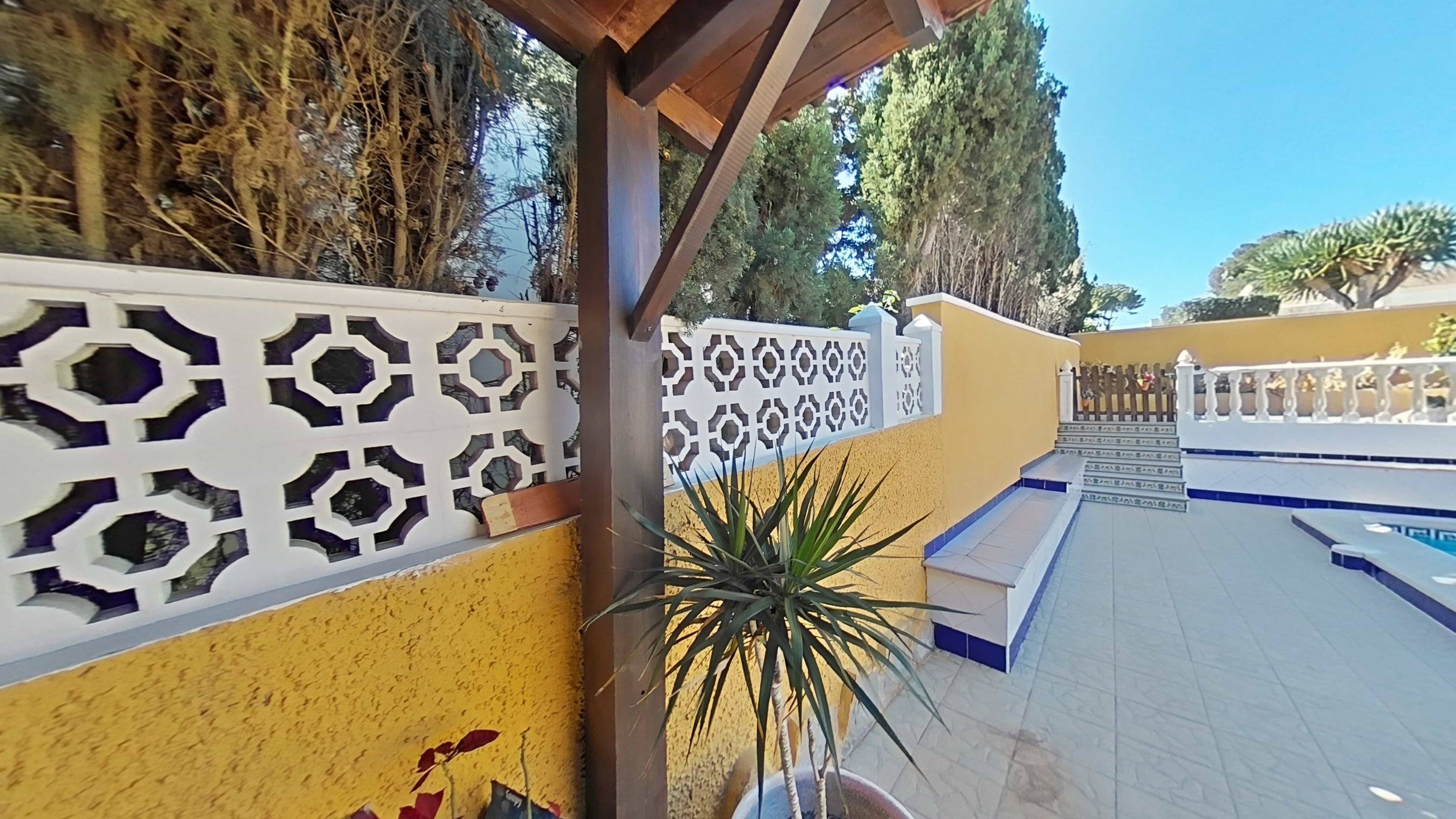 Pool area in villa for sale in Torrevieja
