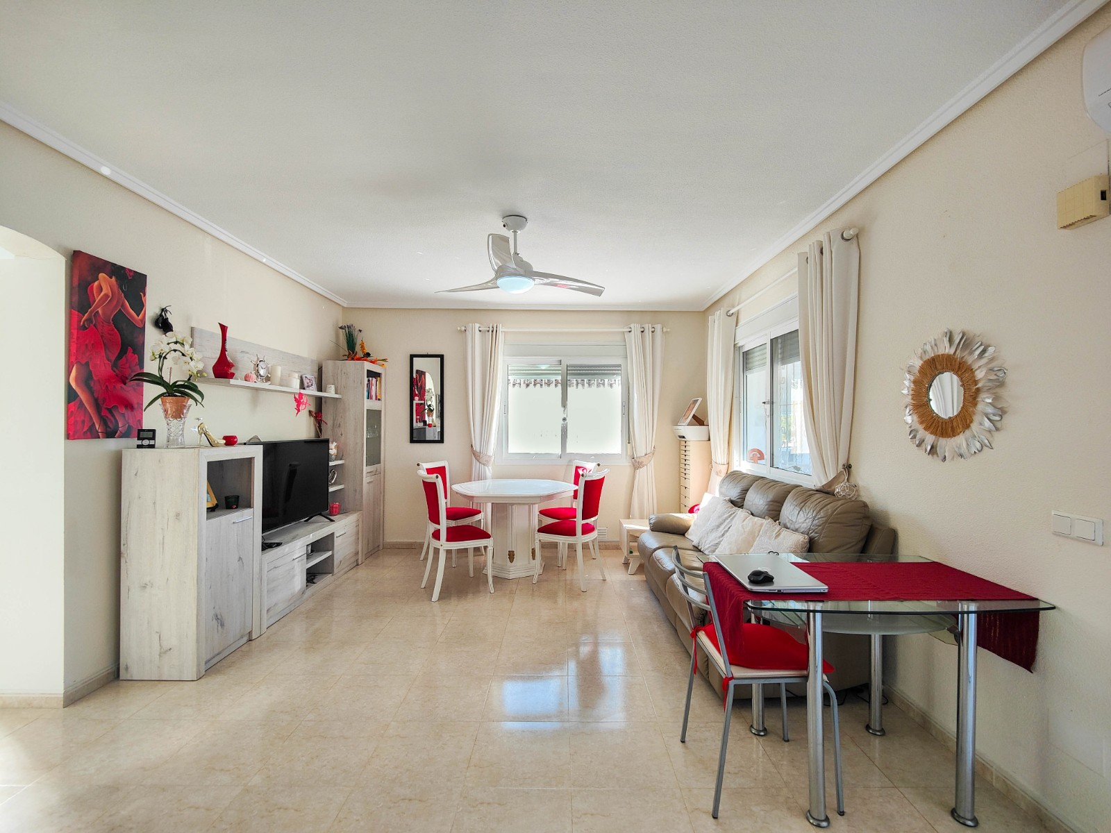 Terrace in villa for sale in Ciudad Quesada