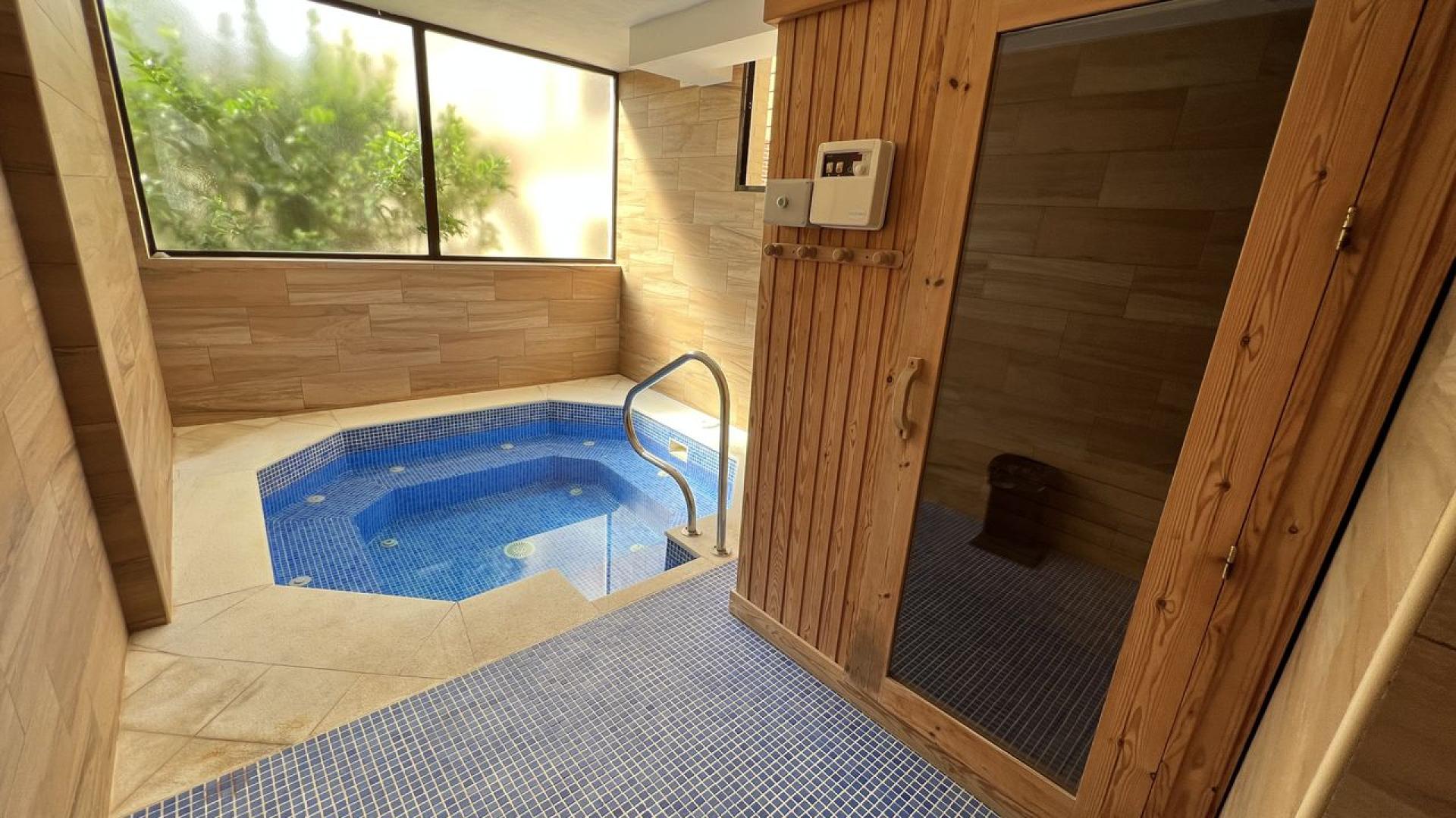 Bedroom in terraced for sale in Cabo Roig