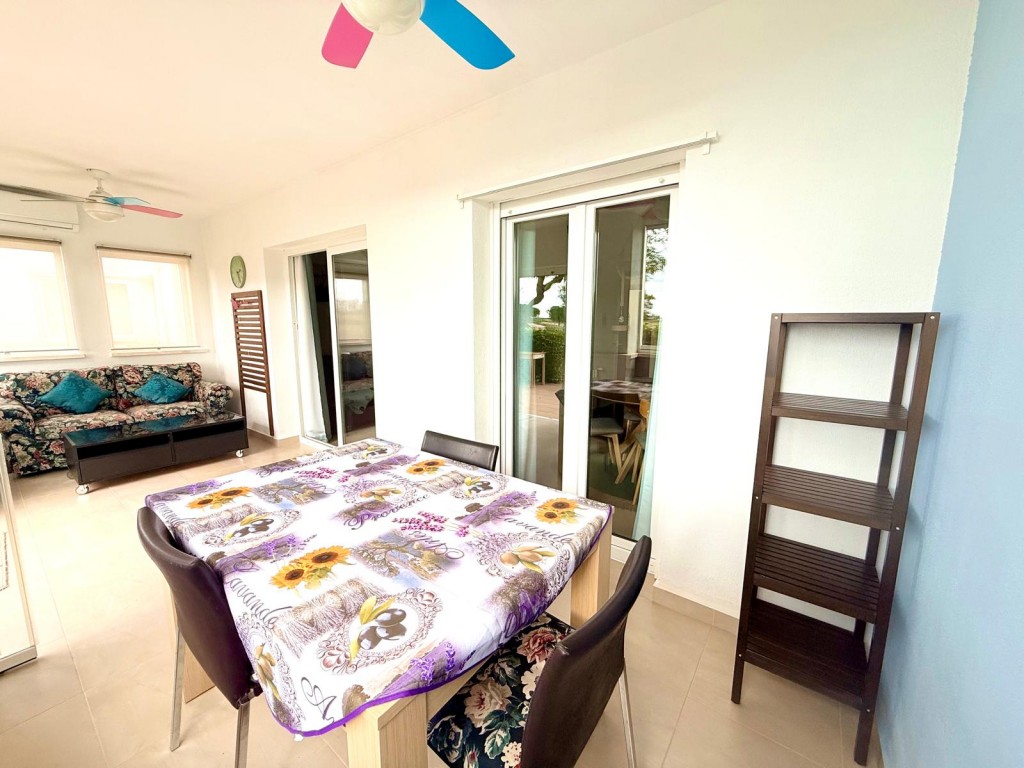 Garden in apartment for sale in Hacienda Riquelme Golf Resort