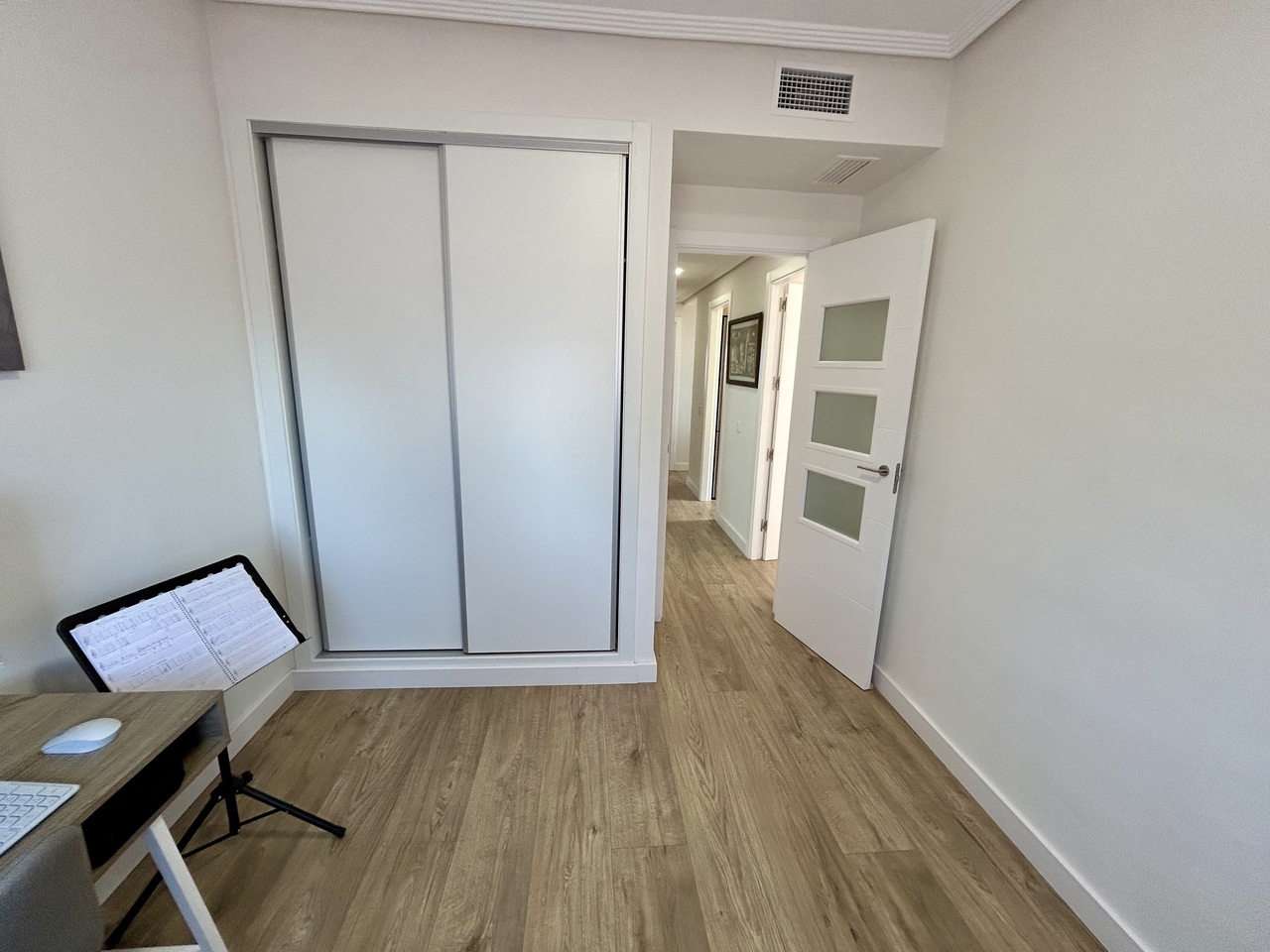Bathroom in apartment for sale in Los Alcazares