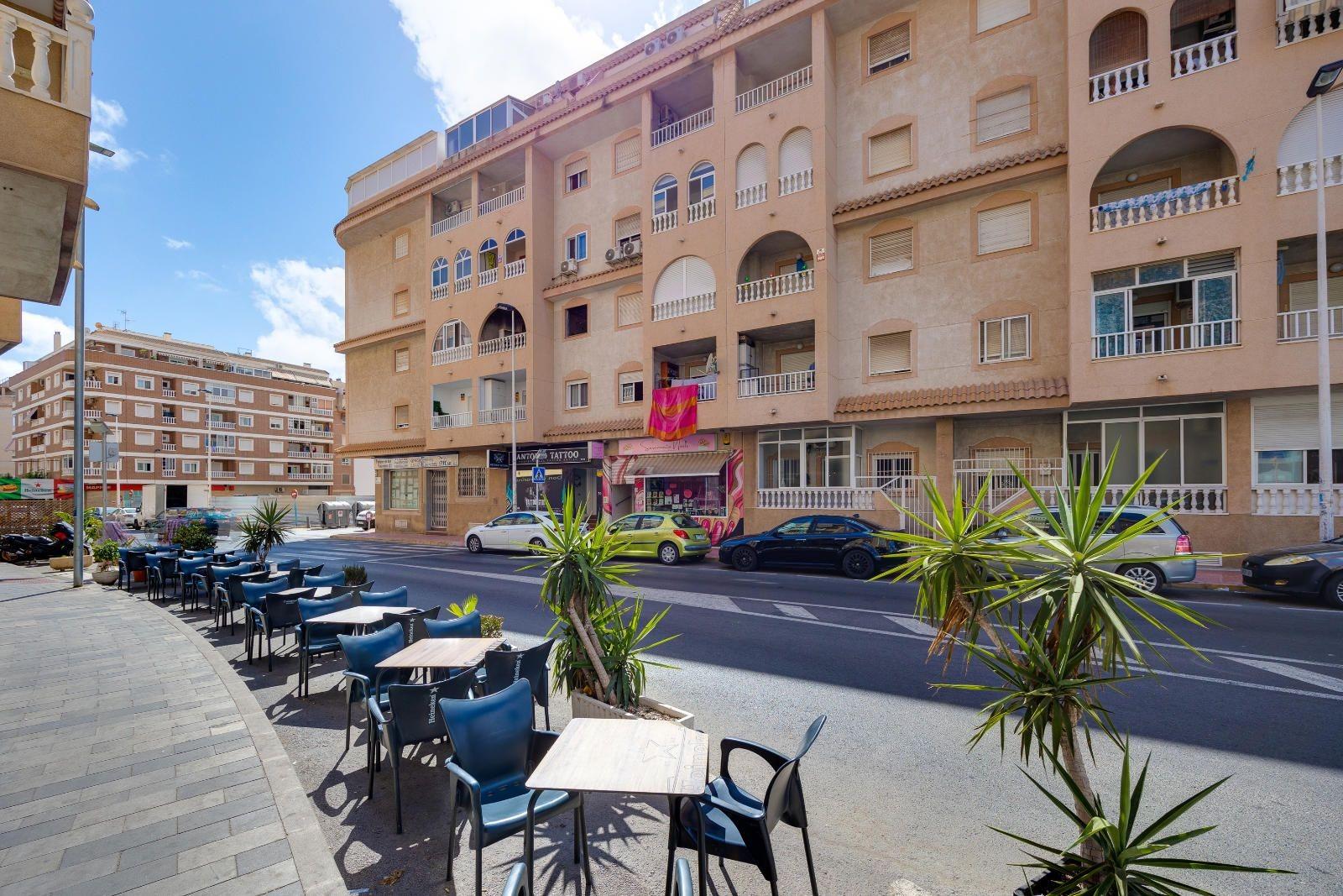 Kitchen in penthouse for sale in Torrevieja