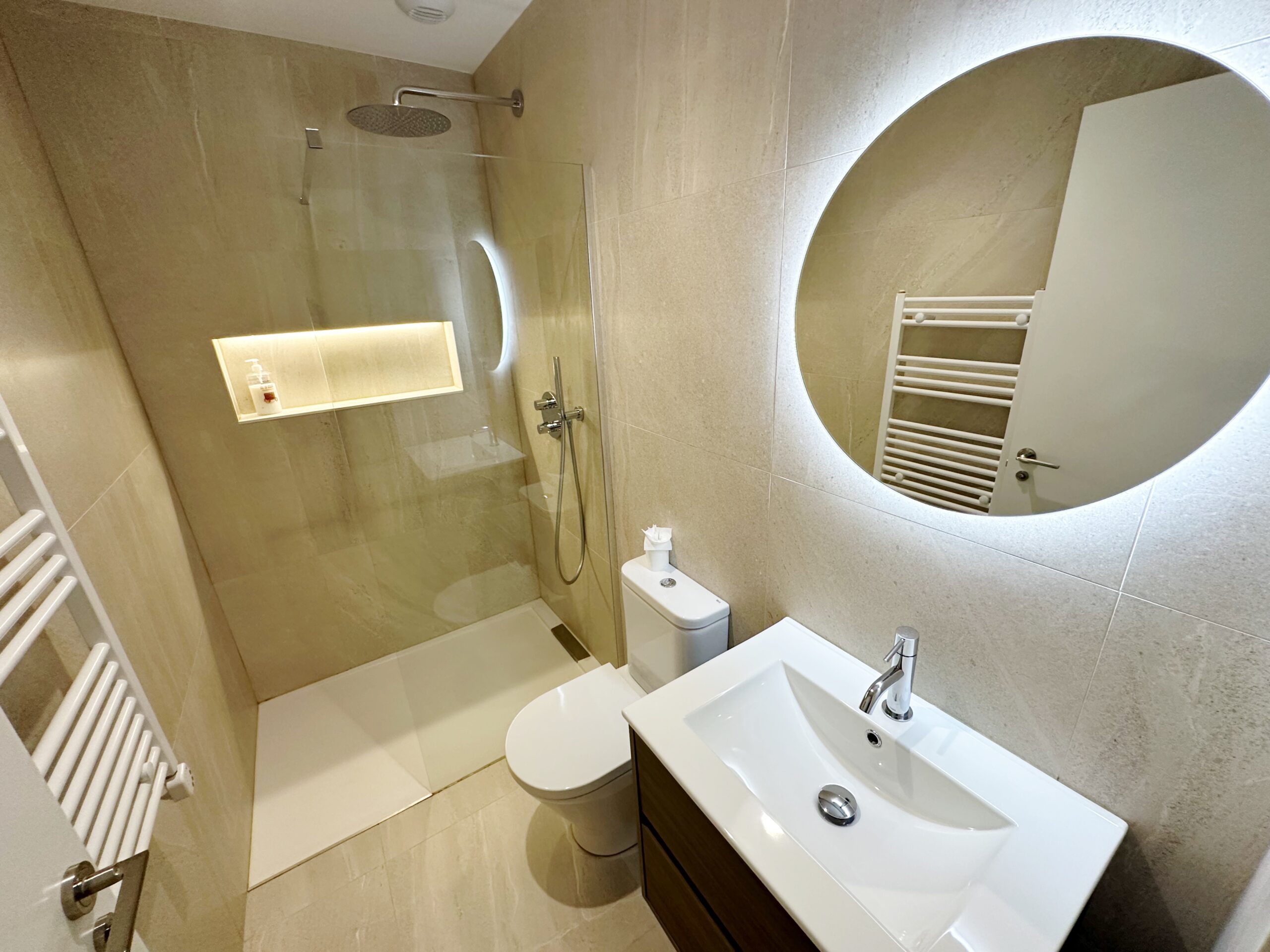 Bathroom in villa for sale in Santa Rosalia Resort
