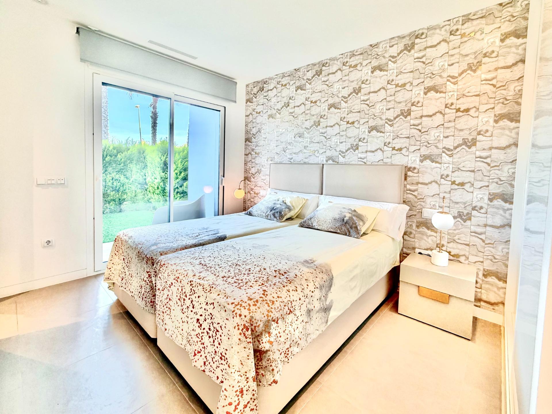 Beautiful Ground Floor Apartment in Las Colinas Golf – Space, Privacy & Southern Light Welcome to th