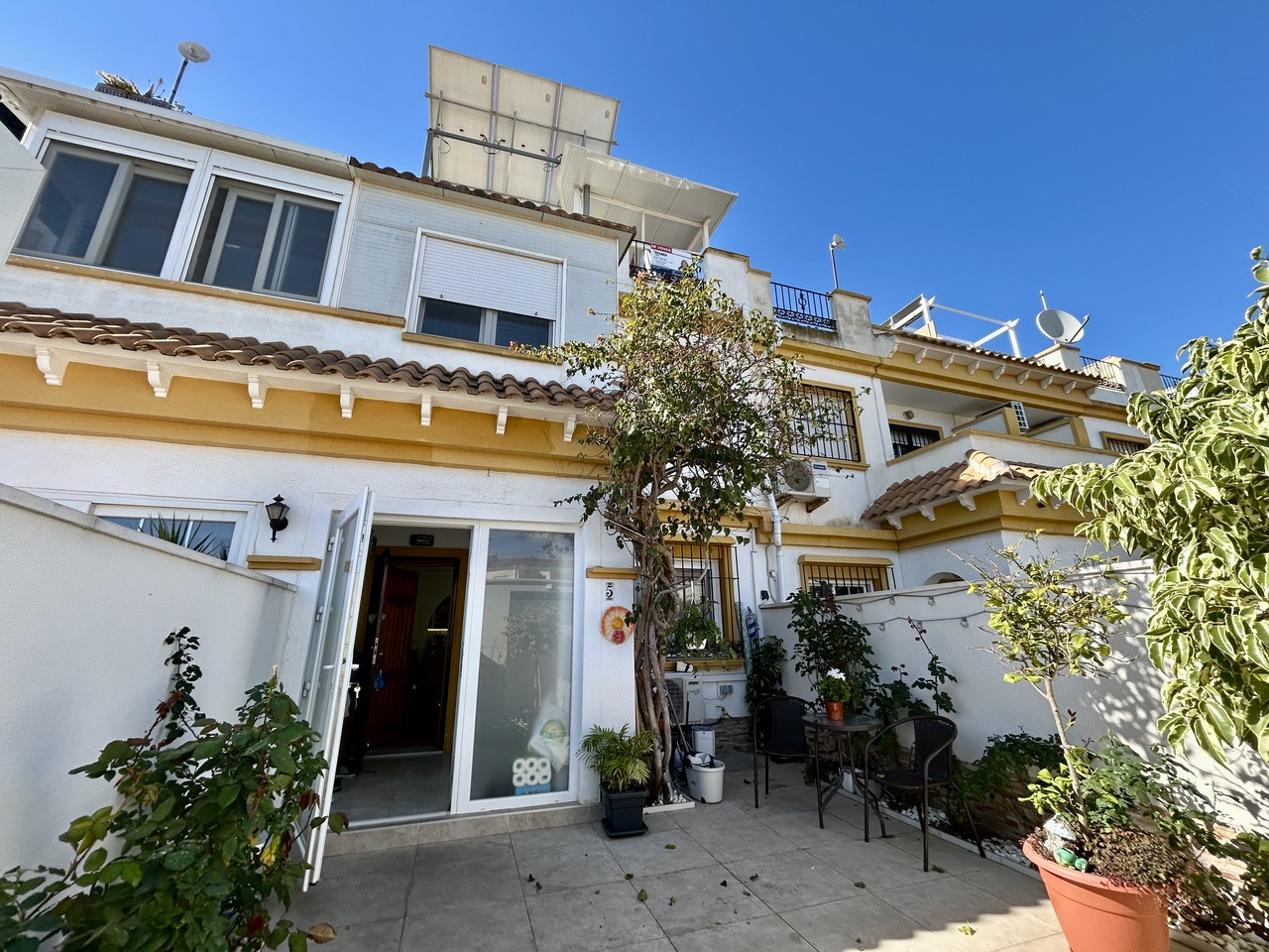 Pool area in terraced for sale in Torrevieja