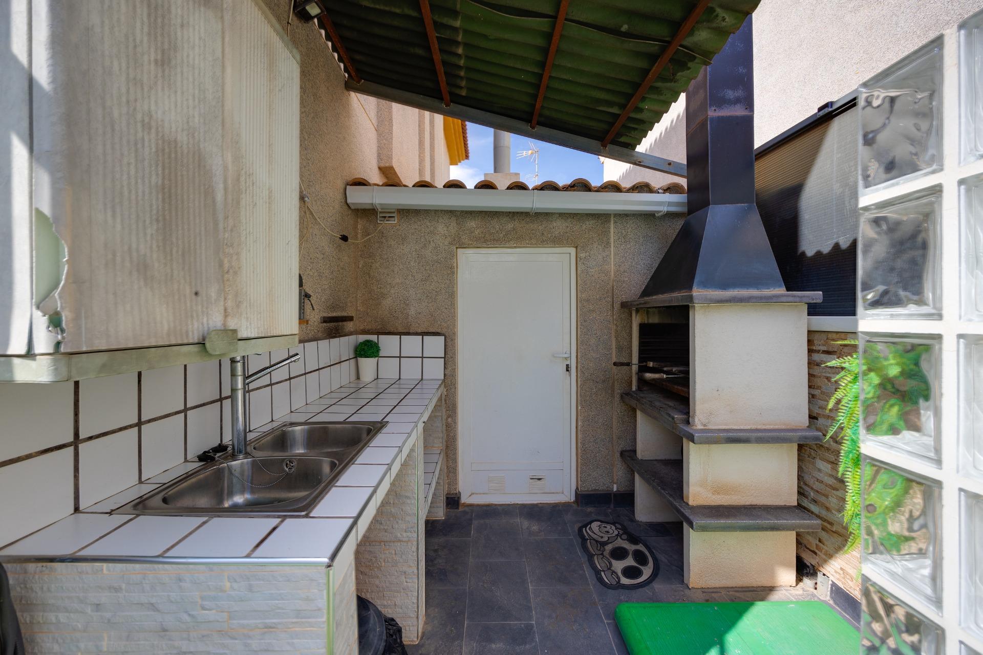Living room in villa for sale in Los Montesinos