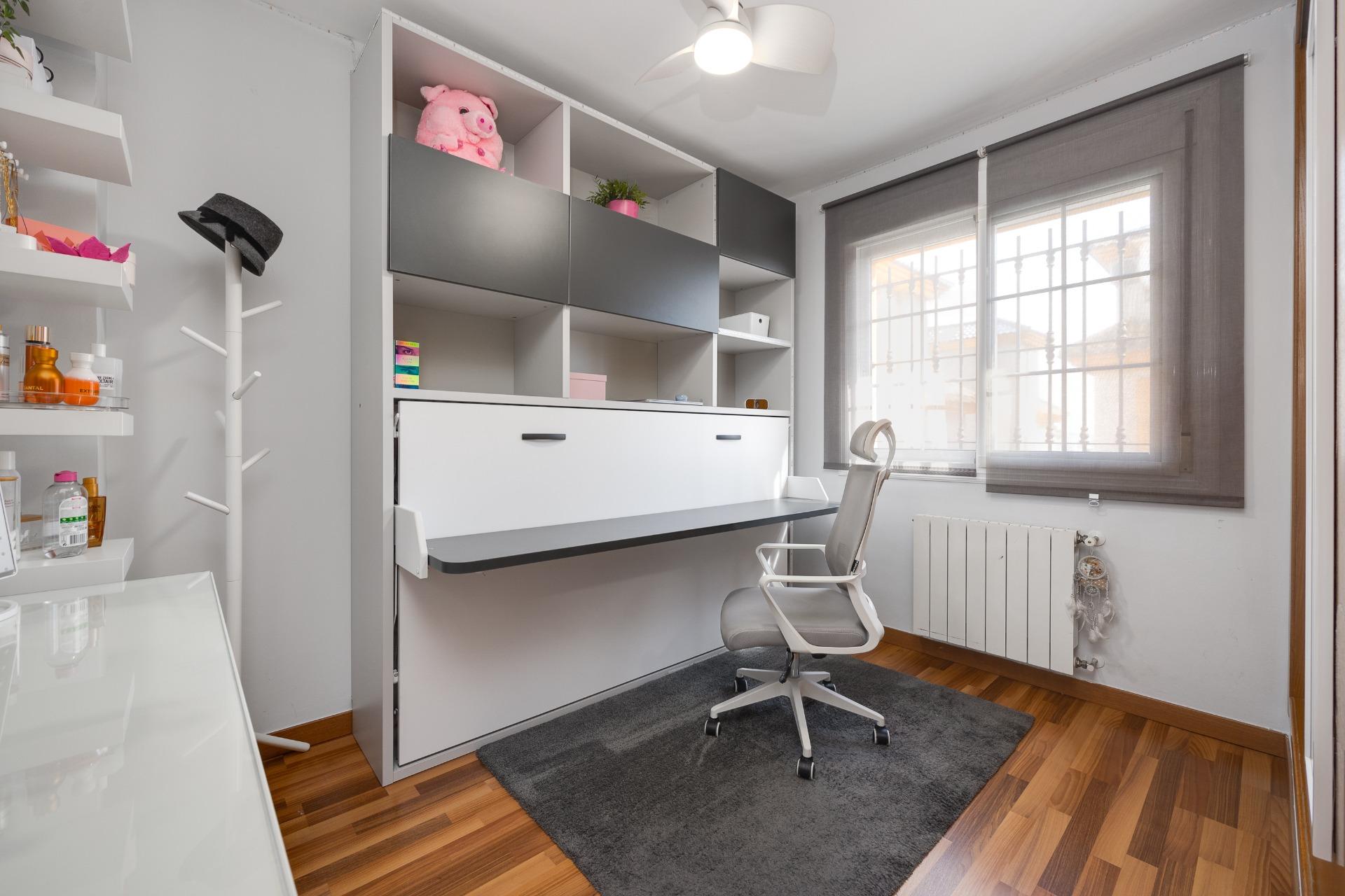Kitchen in villa for sale in Los Montesinos