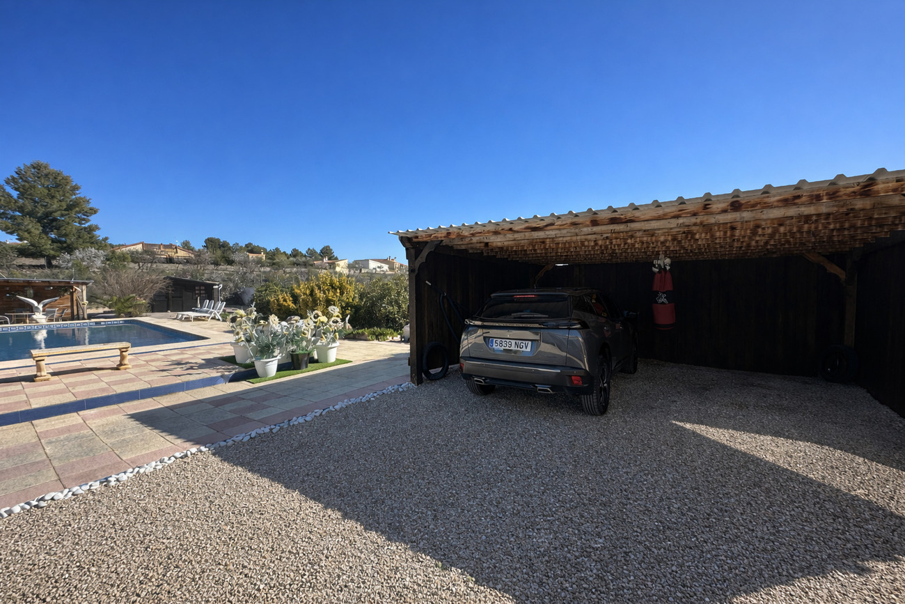 Pool area in villa for sale in Castalla