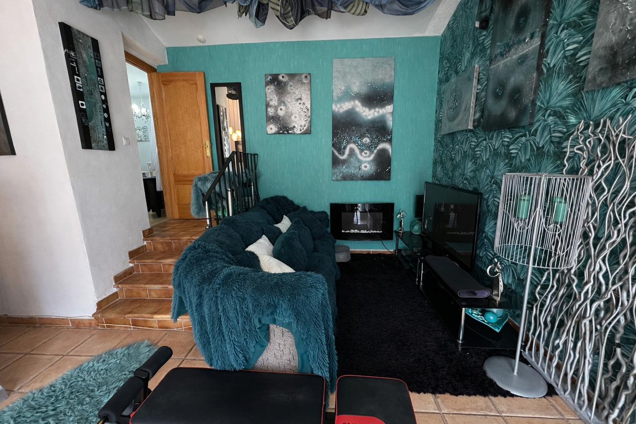Garden in villa for sale in Castalla