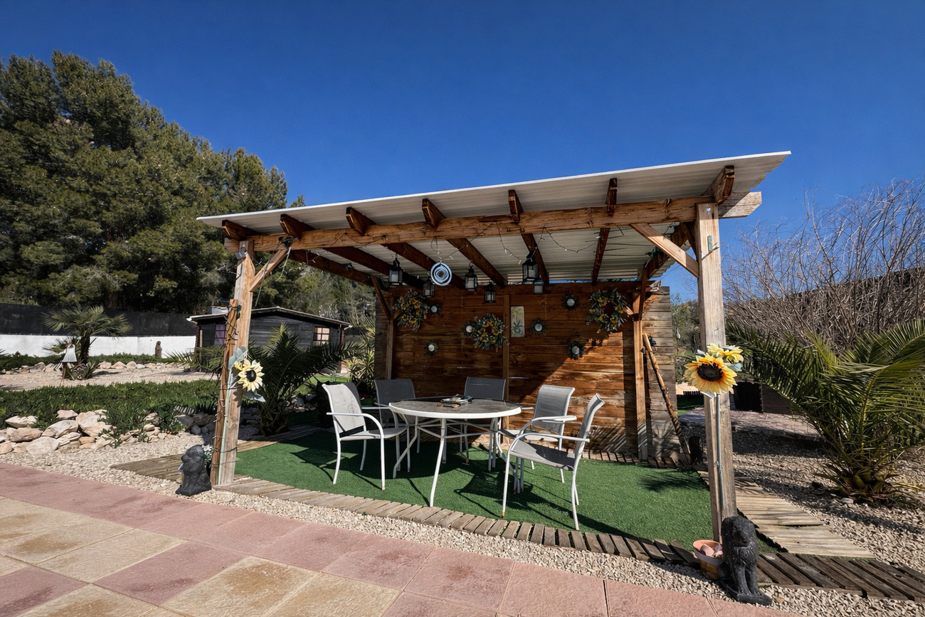 Terrace in villa for sale in Castalla