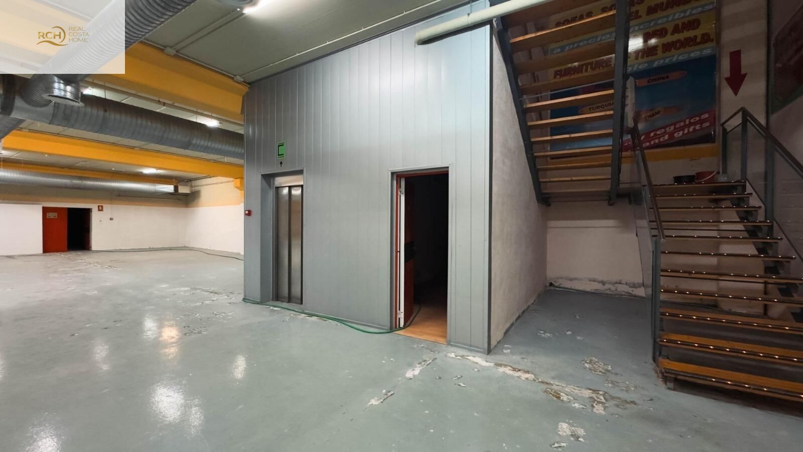 Dining area in commercial for sale in Finestrat