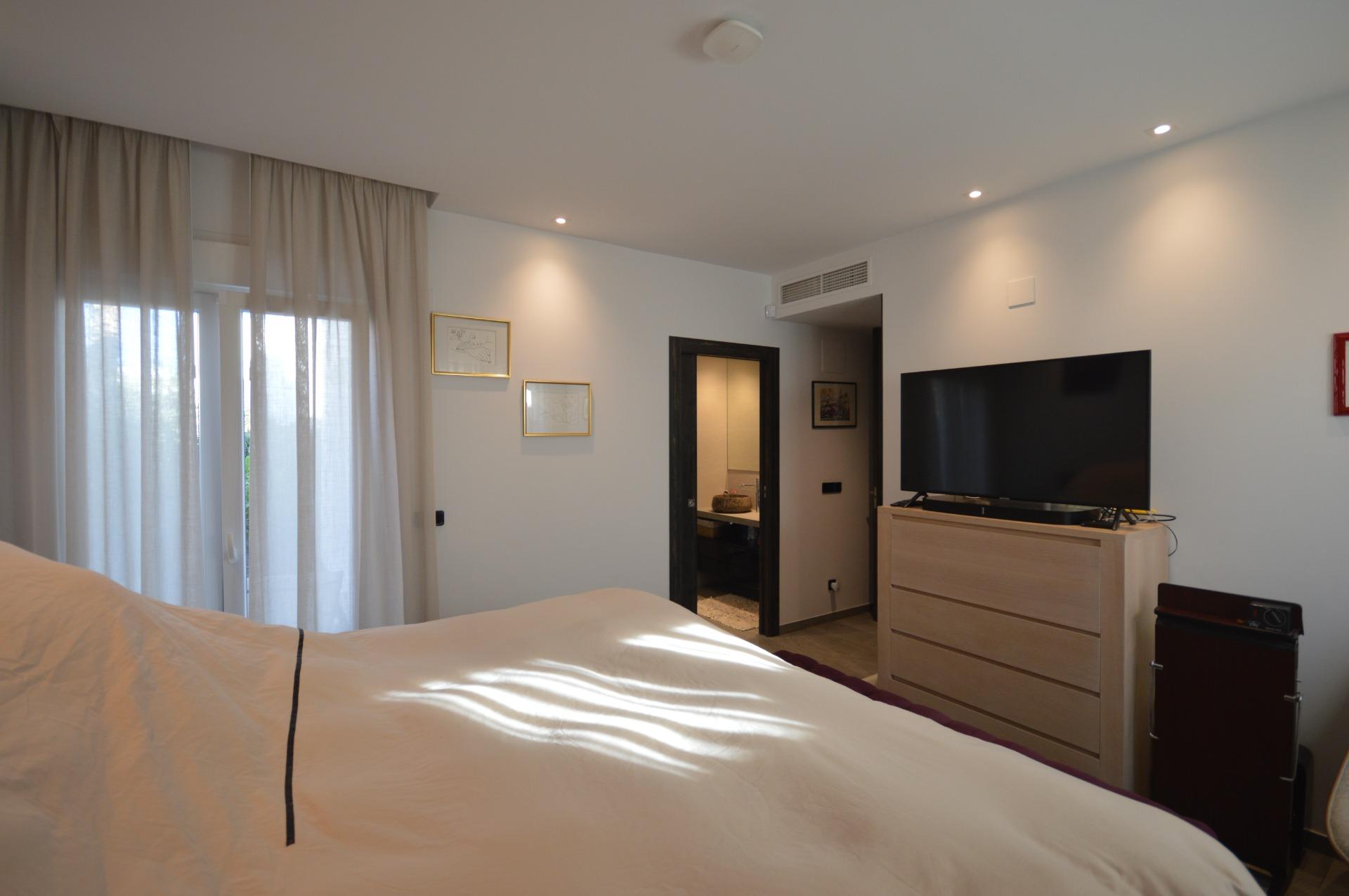 Kitchen in villa for sale in Algorfa
