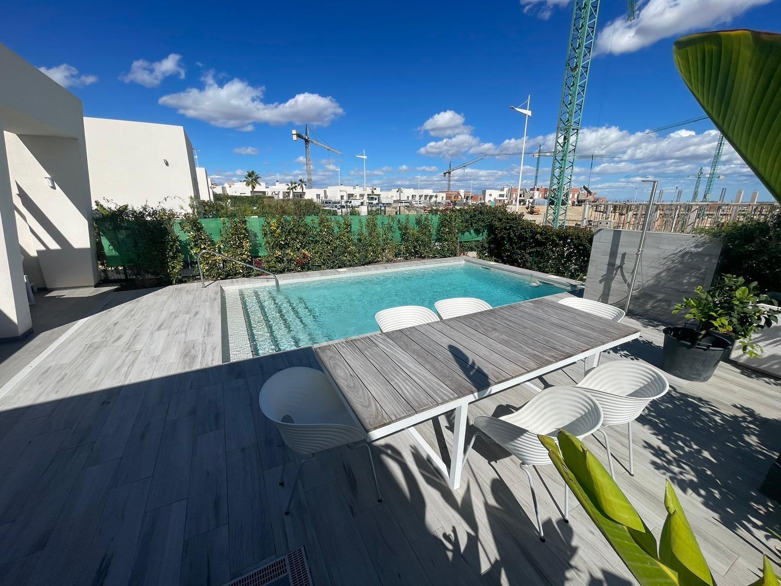Terrace in villa for sale in Algorfa