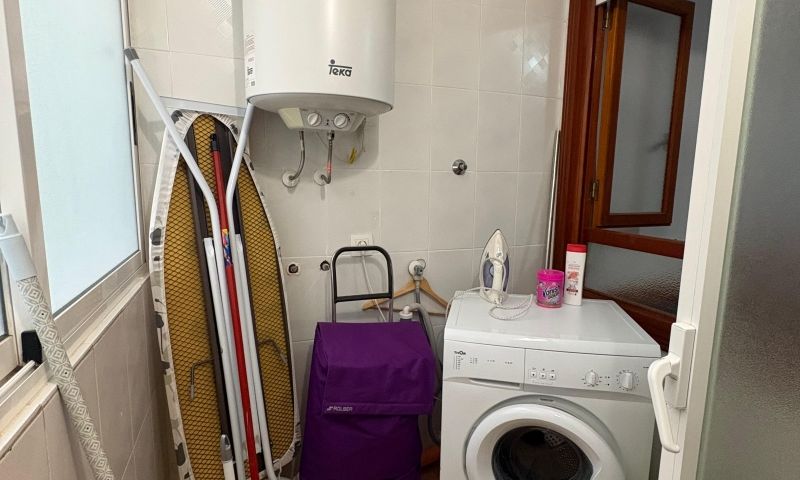 Bathroom in apartment for sale in Torrevieja