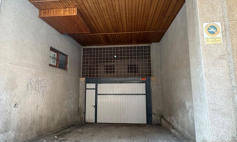 Bedroom in apartment for sale in Torrevieja