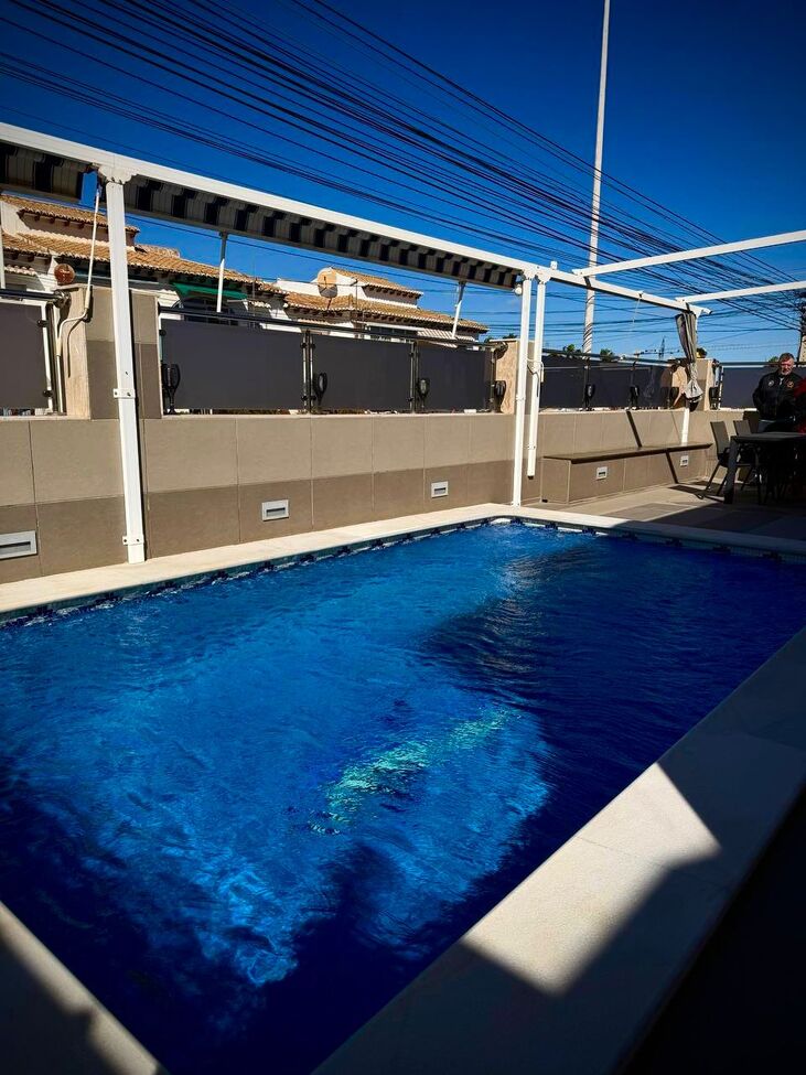 ✨ CASA ESPECTACULAR EN VENTA – LISTA PARA ENTRAR A VIVIR ✨✔️ Casa de 2 plantas totalmente reformada✔