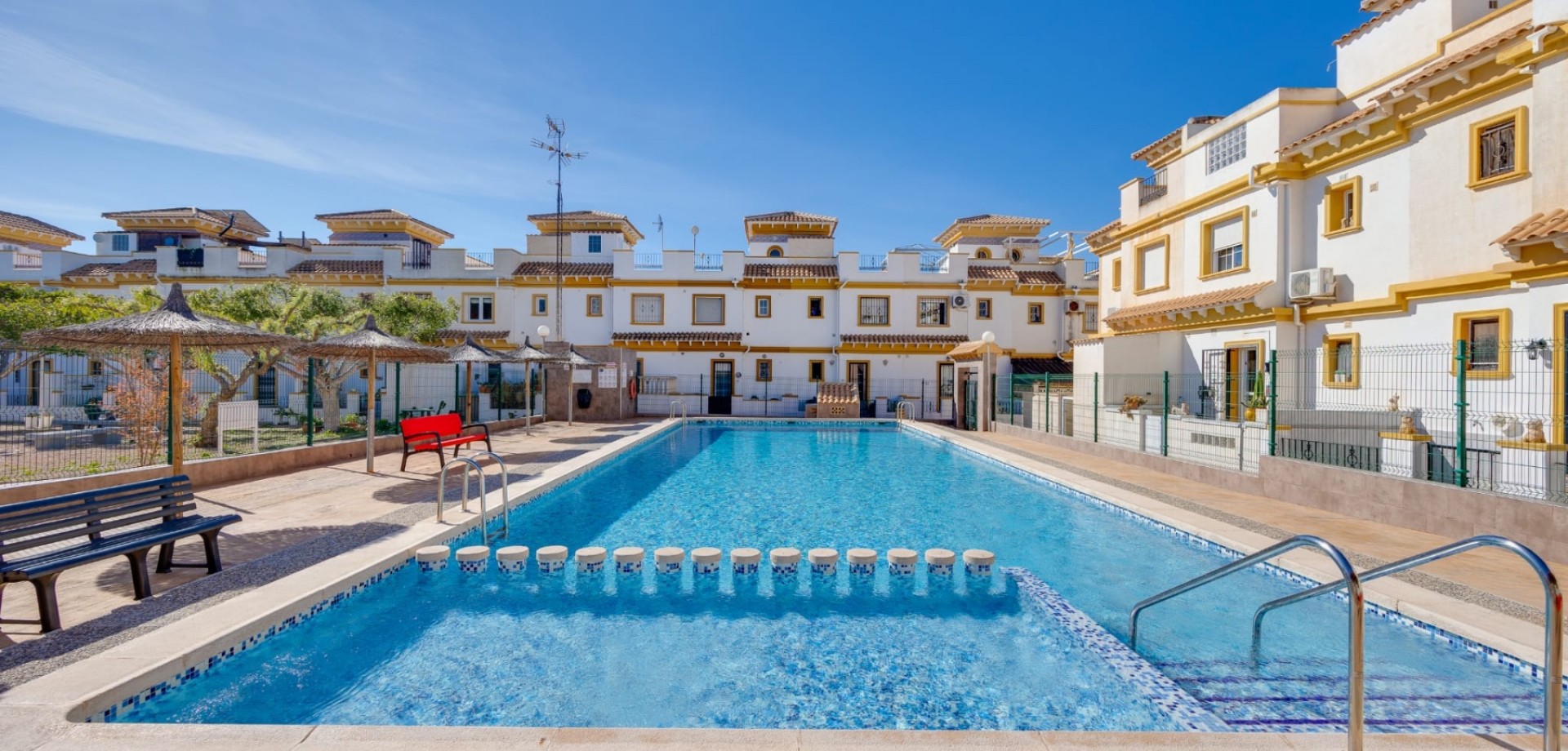 Living room in terraced for sale in Torrevieja