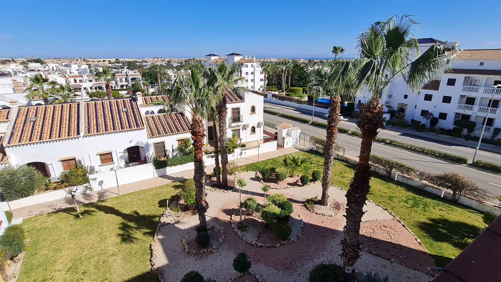 Exterior view in penthouse for sale in Villamartin