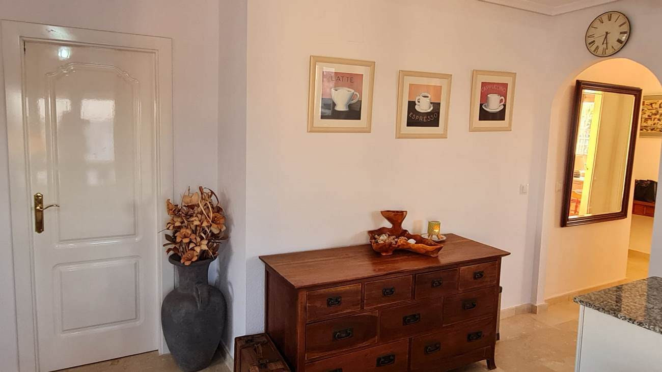Bedroom in penthouse for sale in Villamartin