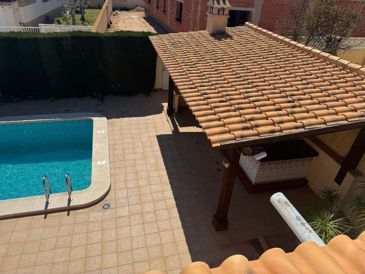 Dining area in villa for sale in Playa Flamenca