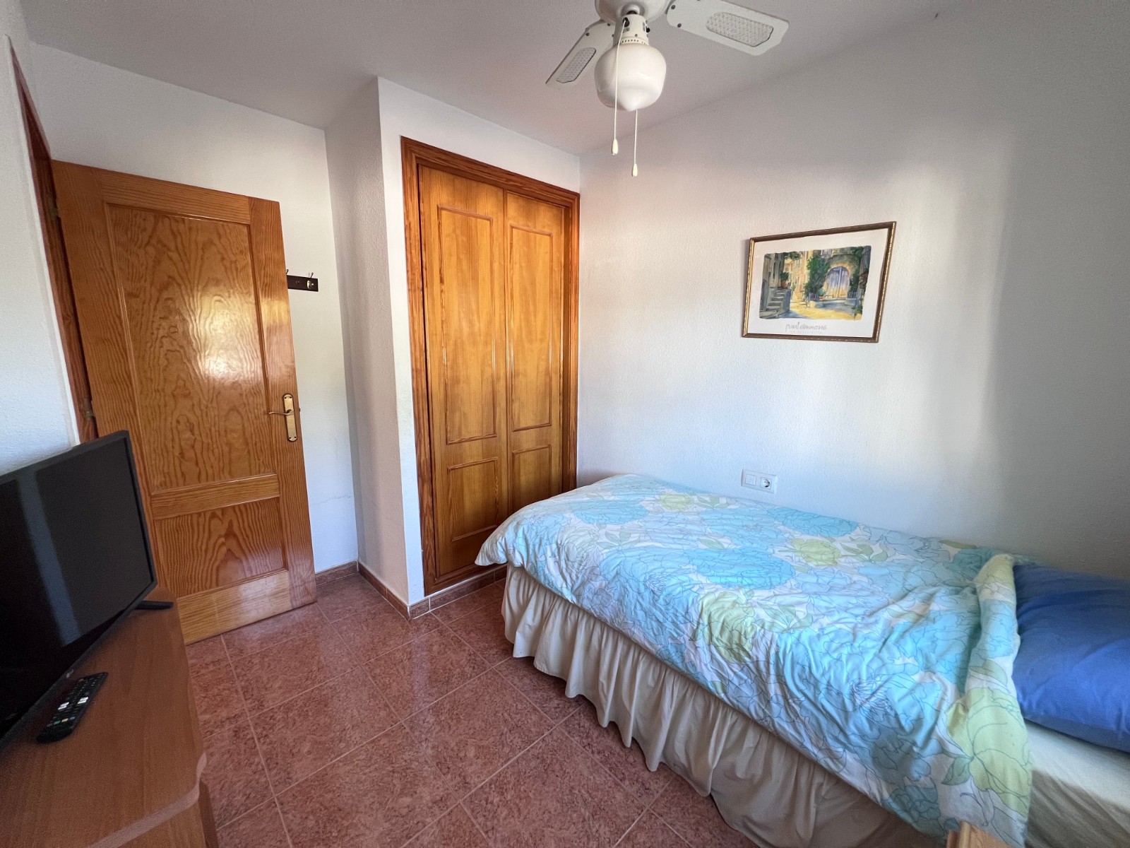 Pool area in villa for sale in Orihuela