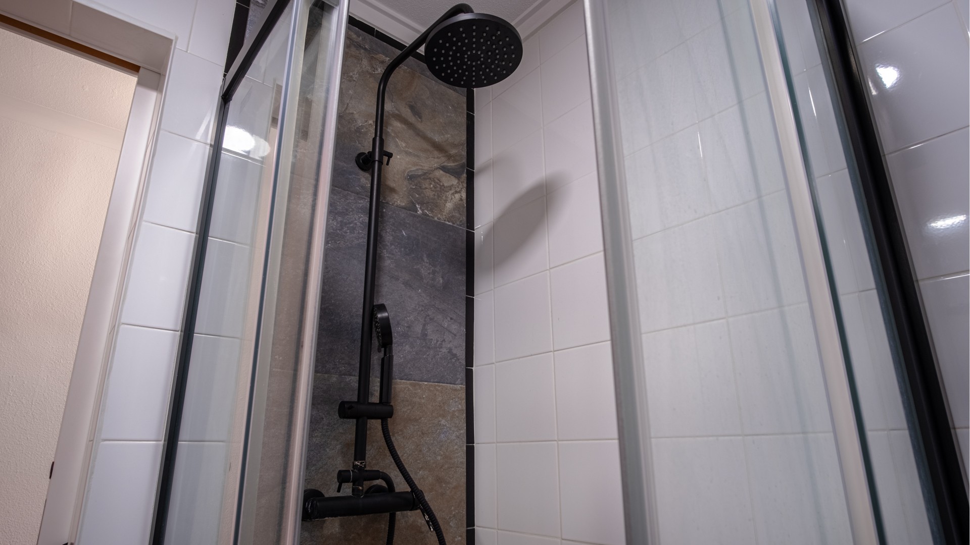 Pool area in apartment for sale in Torrevieja