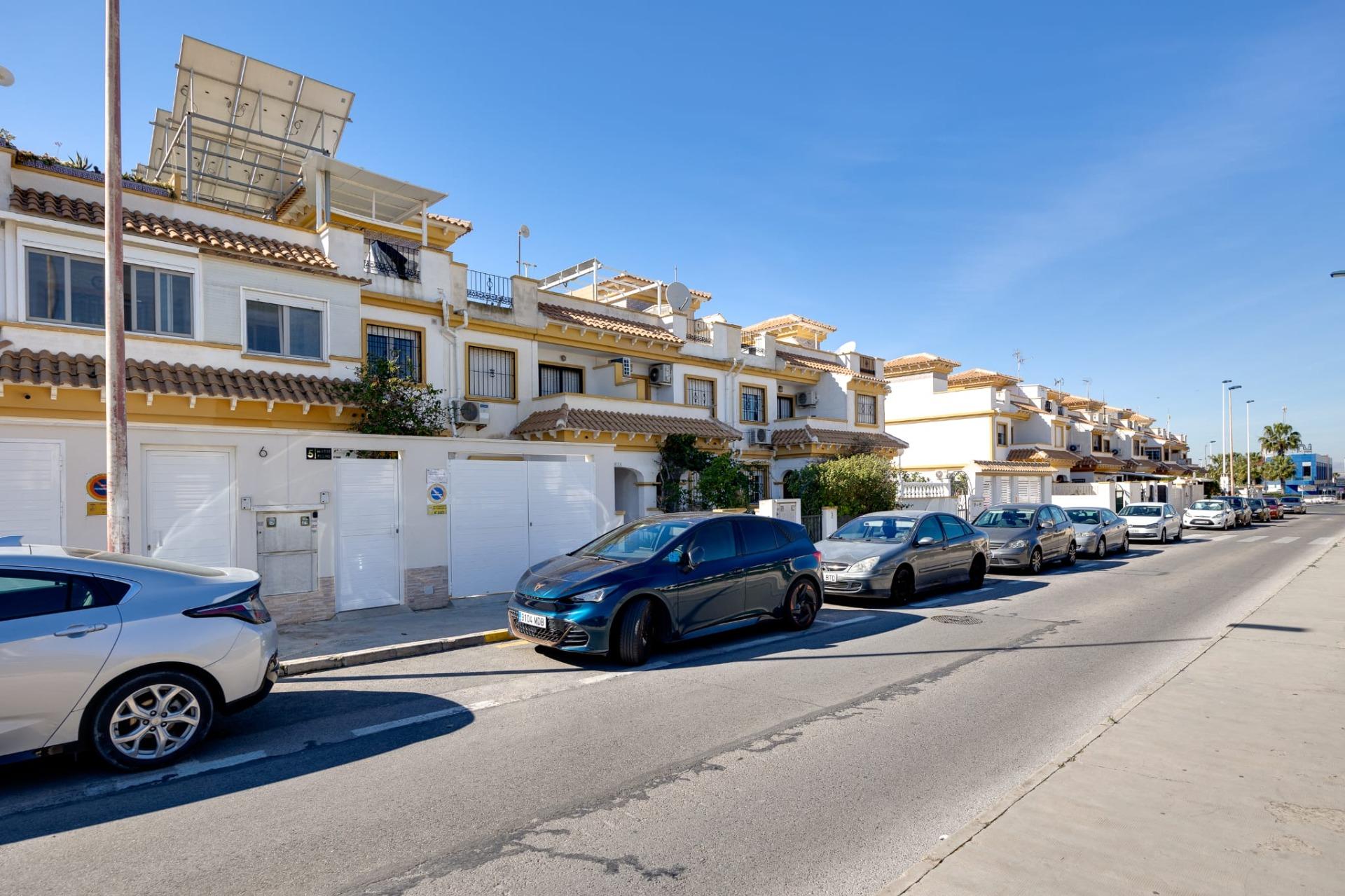 Living room in terraced for sale in Torrevieja