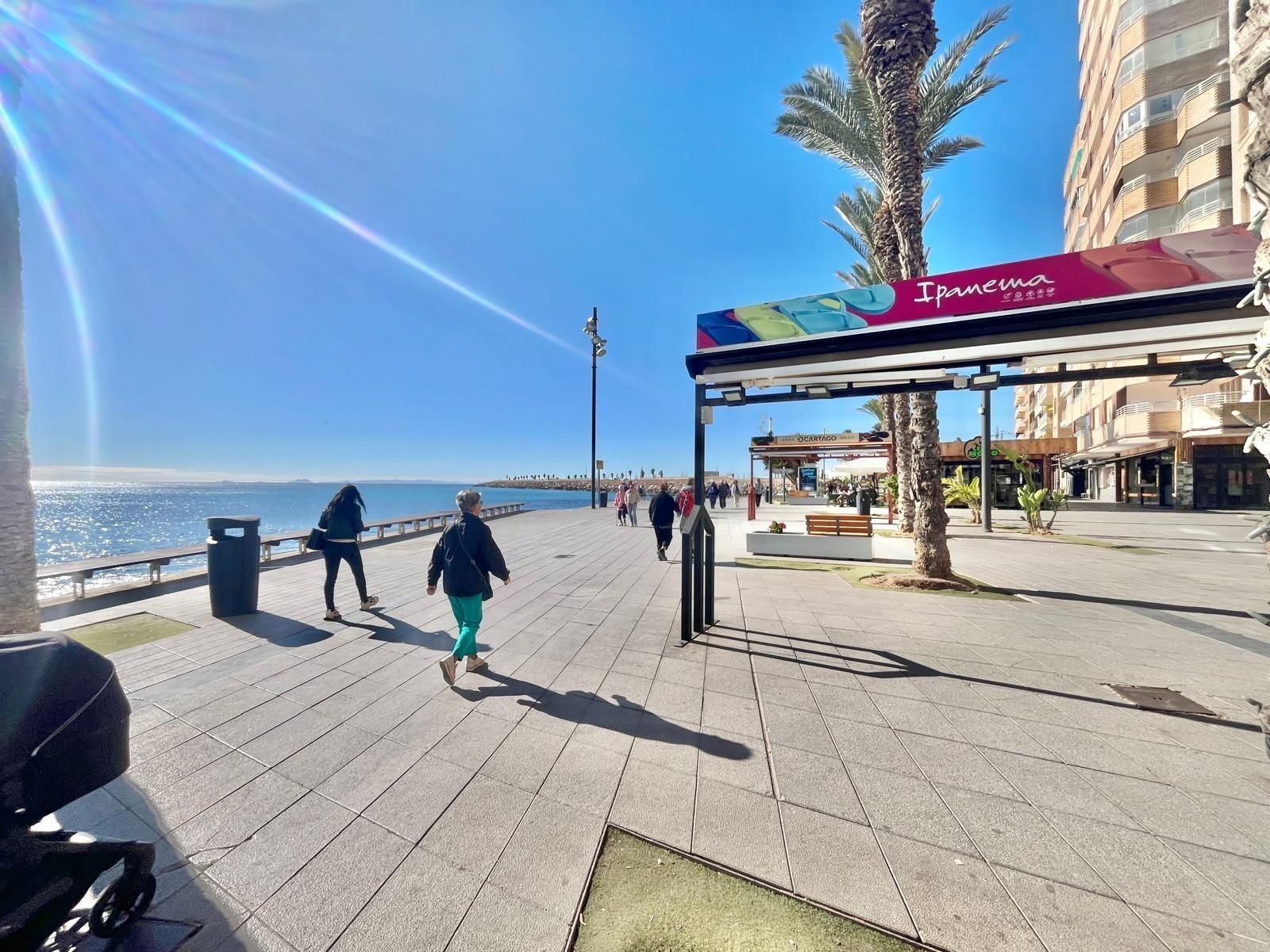 Living room in apartment for sale in Torrevieja