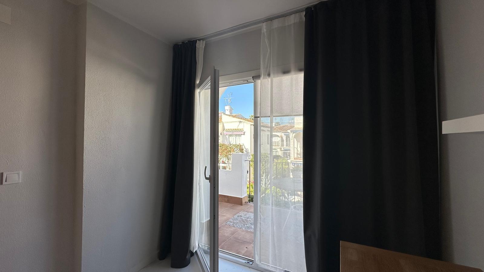 Dining area in bungalow for sale in Torrevieja