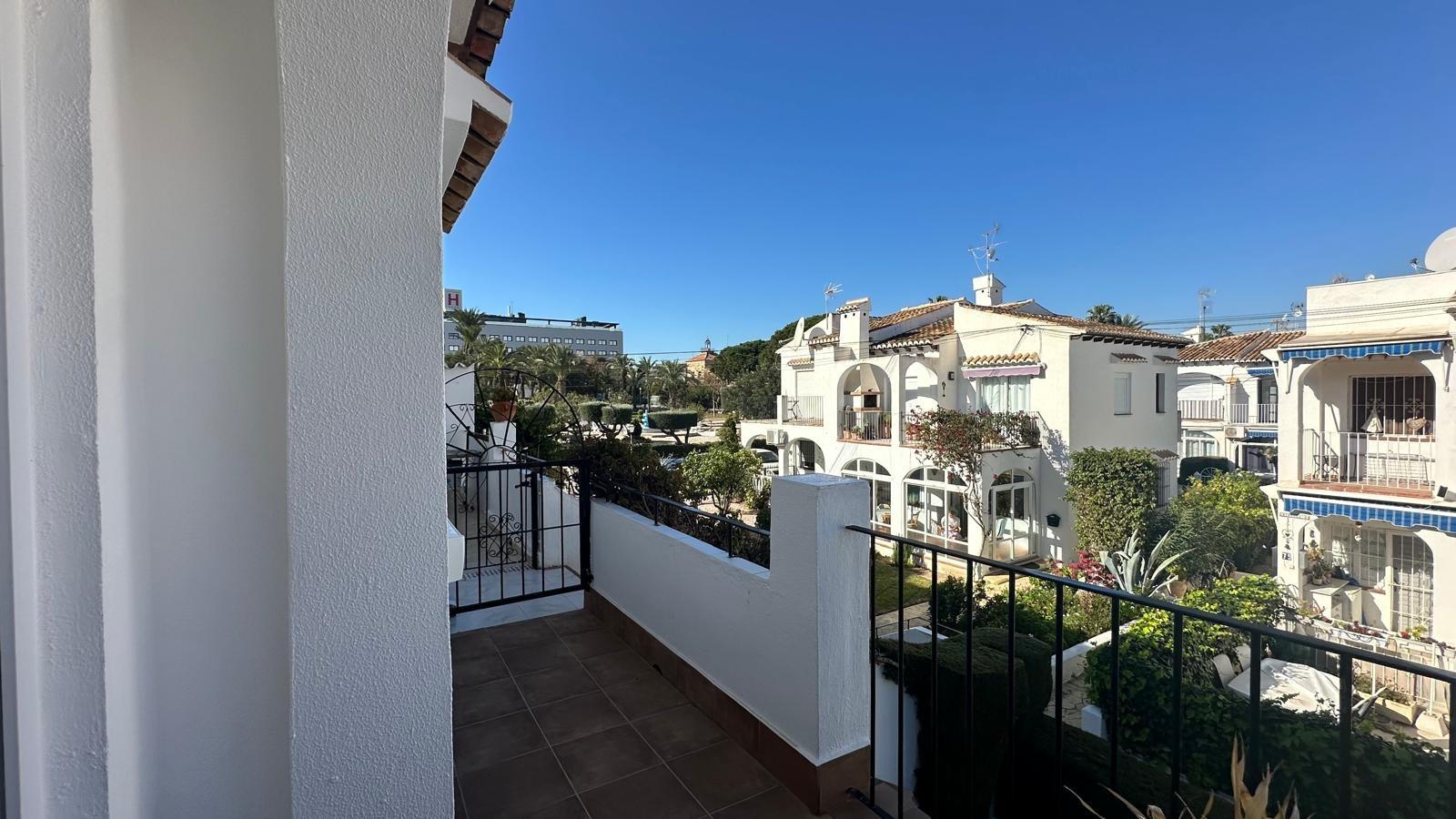 Garden in bungalow for sale in Torrevieja