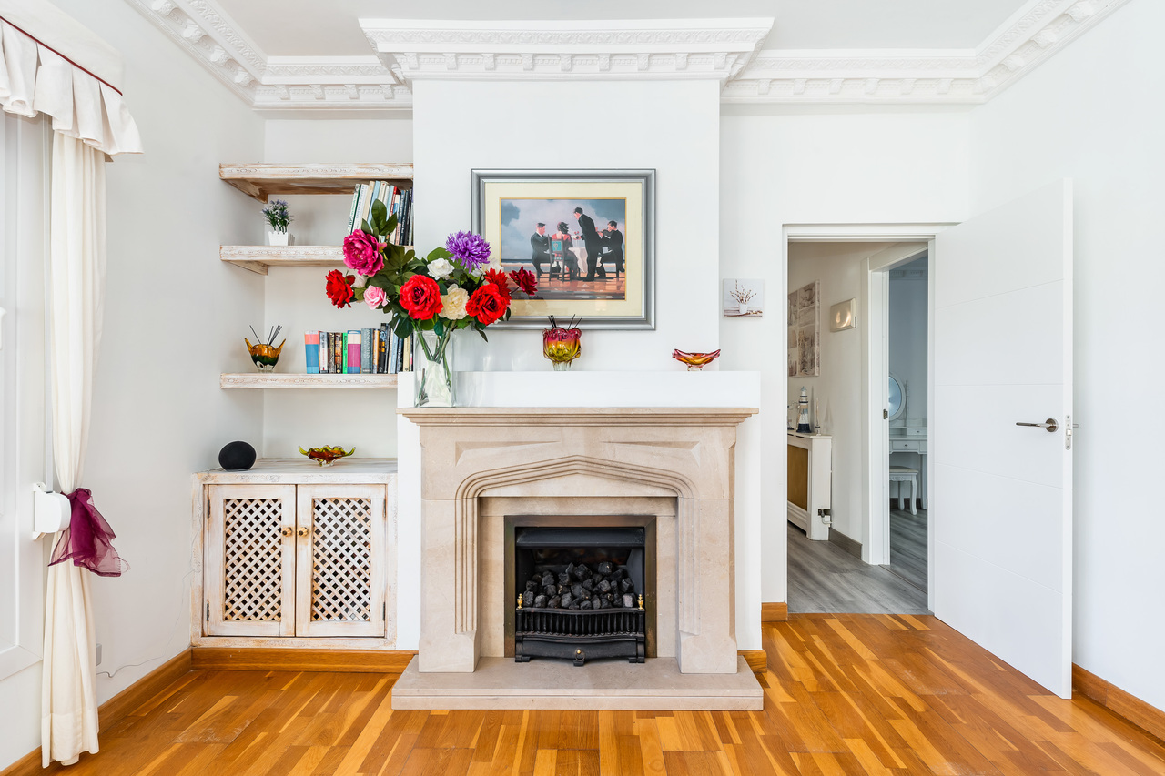 Dining area in villa for sale in Dehesa de Campoamor