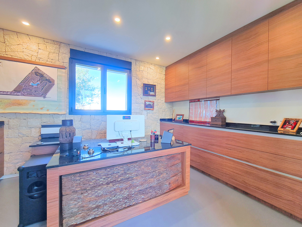 Exterior view in villa for sale in Los Alcazares