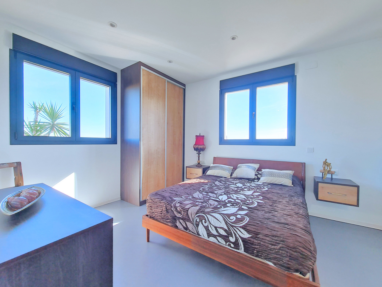 Bathroom in villa for sale in Los Alcazares