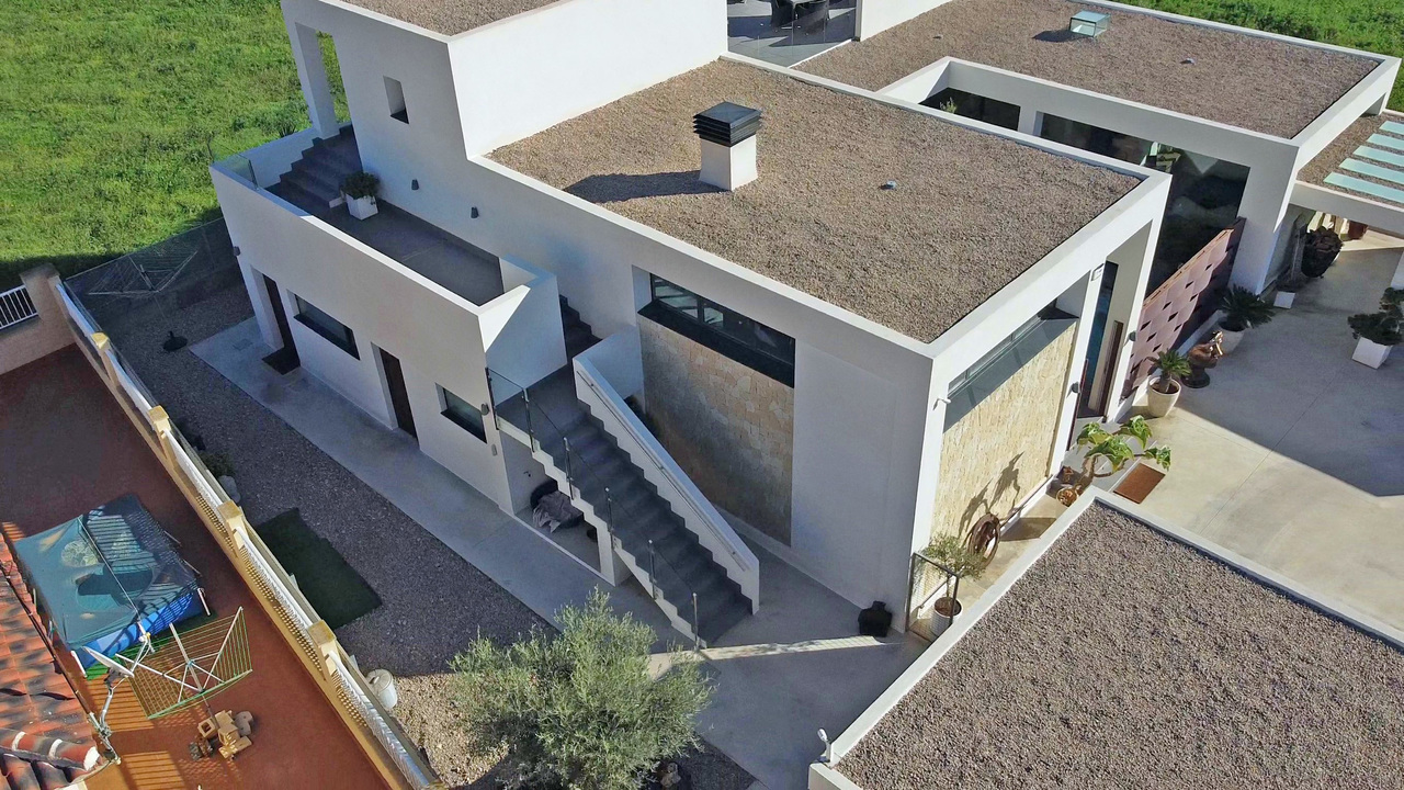 Kitchen in villa for sale in Los Alcazares