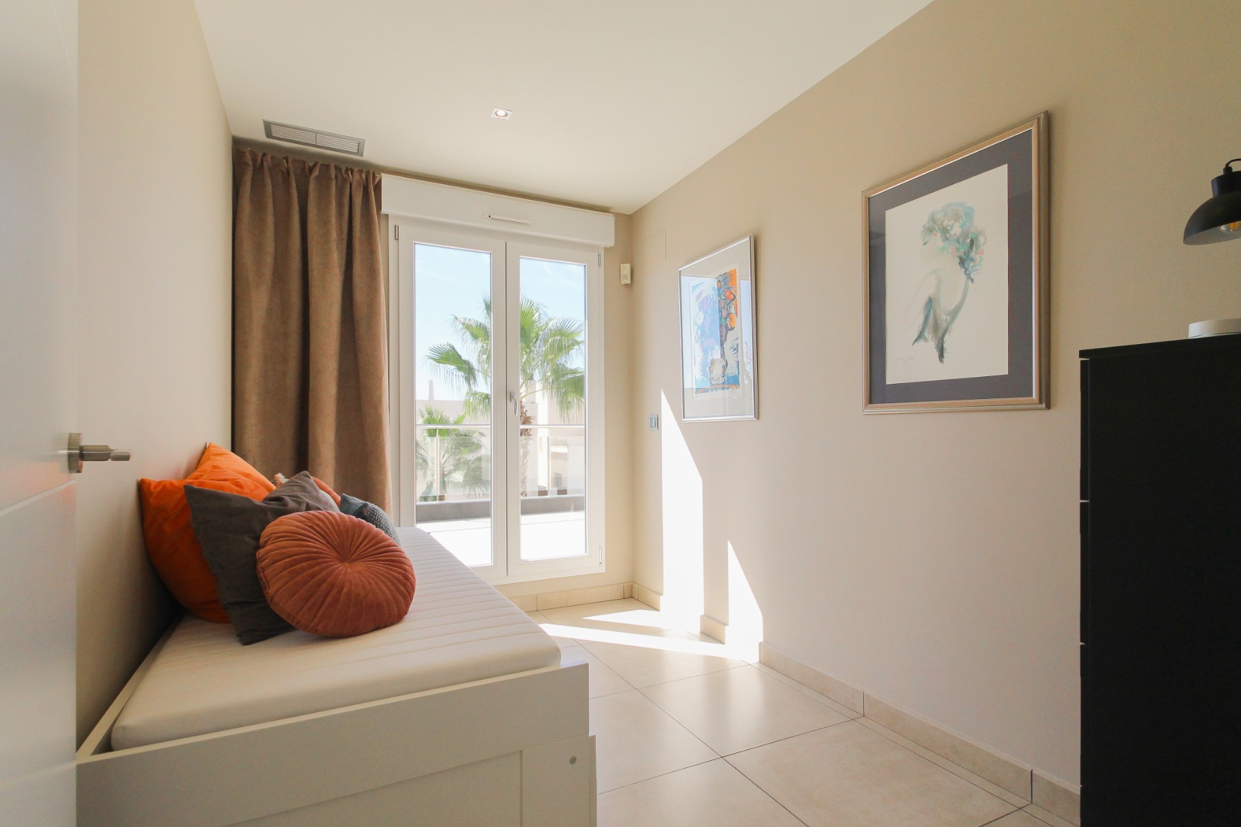Living room in villa for sale in Torrevieja