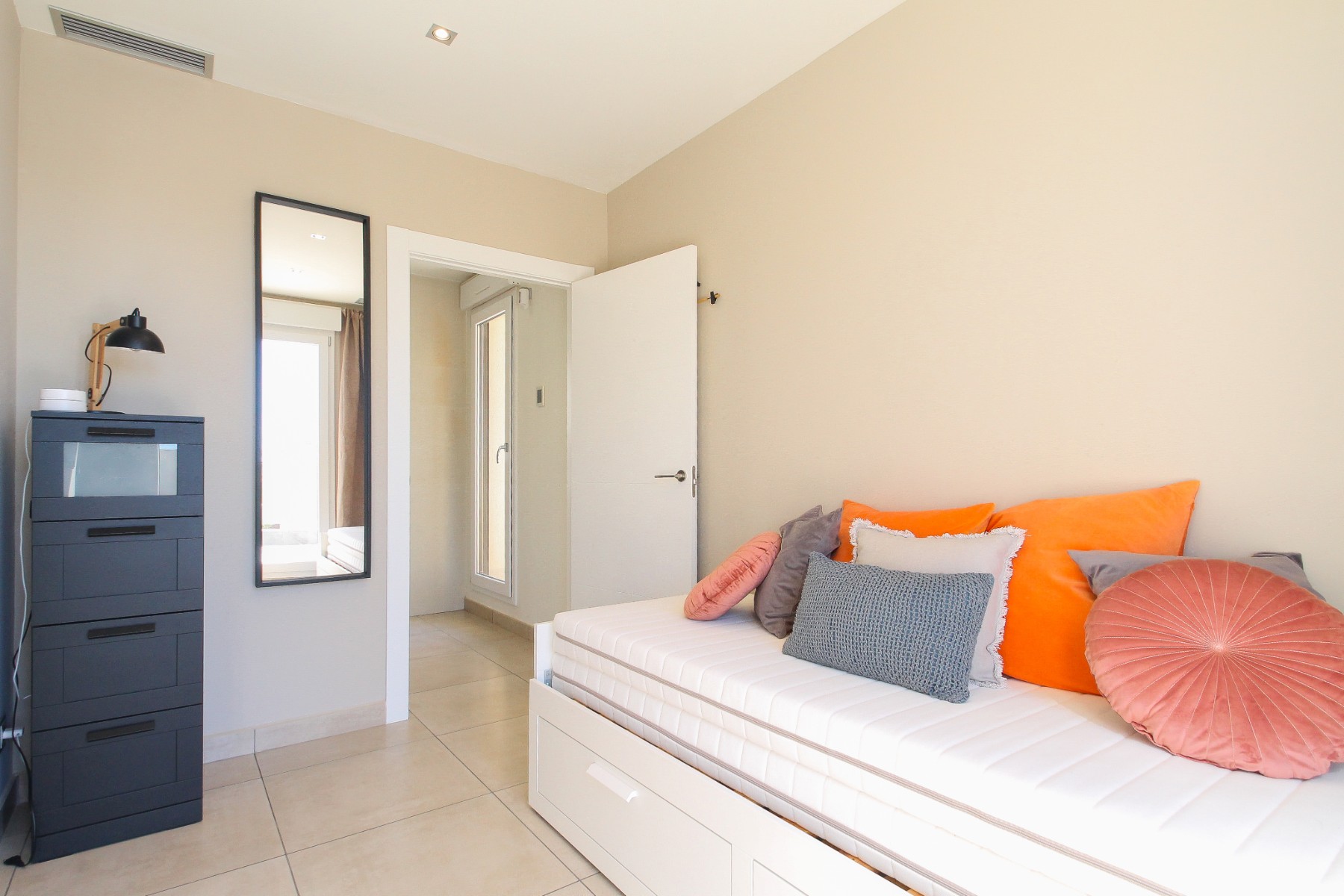 Kitchen in villa for sale in Torrevieja