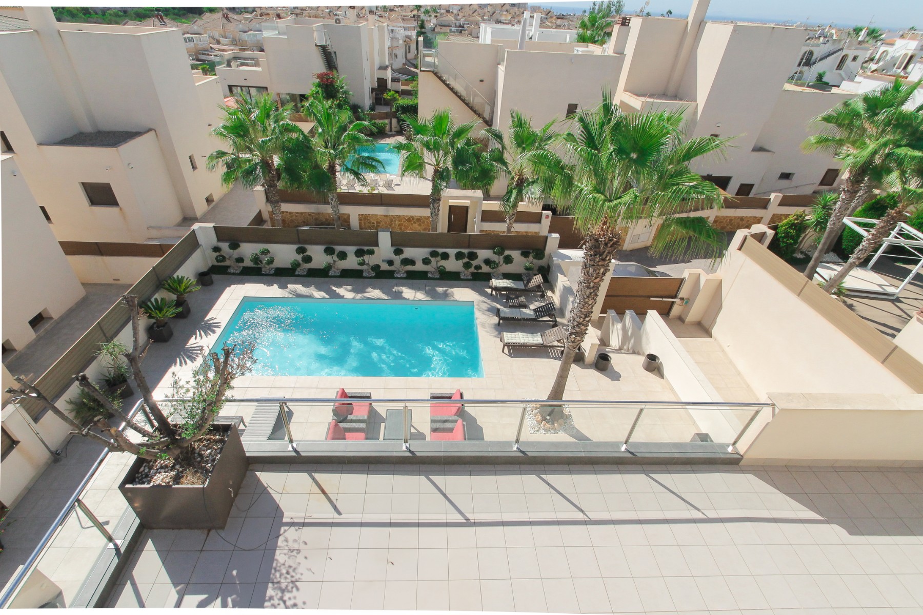 Pool area in villa for sale in Torrevieja
