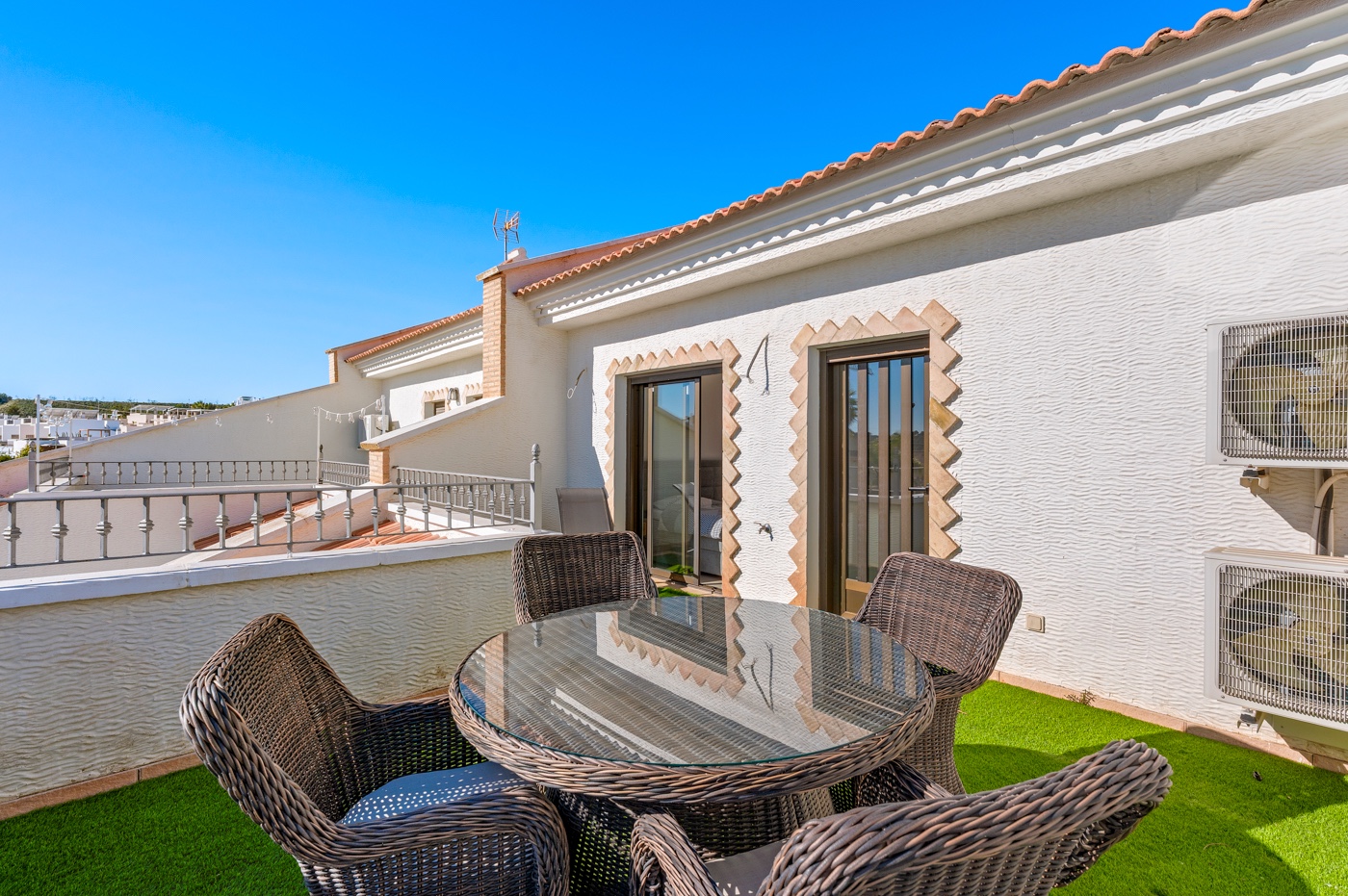 Dining area in villa for sale in San Miguel de Salinas