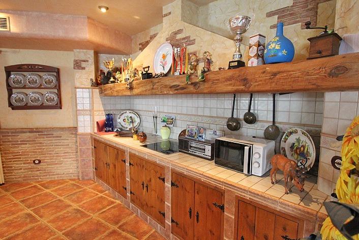 Bathroom in villa for sale in Formentera del Segura