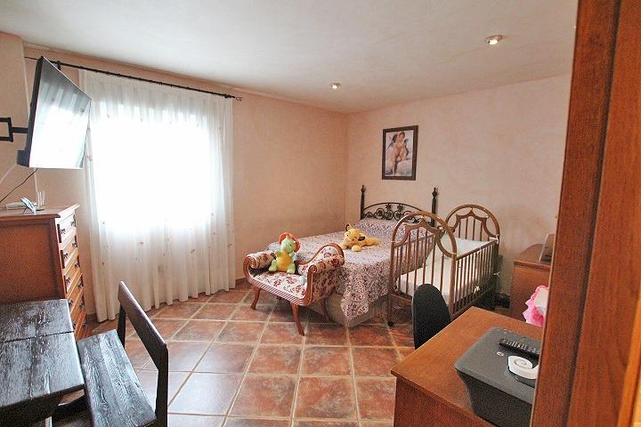 Kitchen in villa for sale in Formentera del Segura